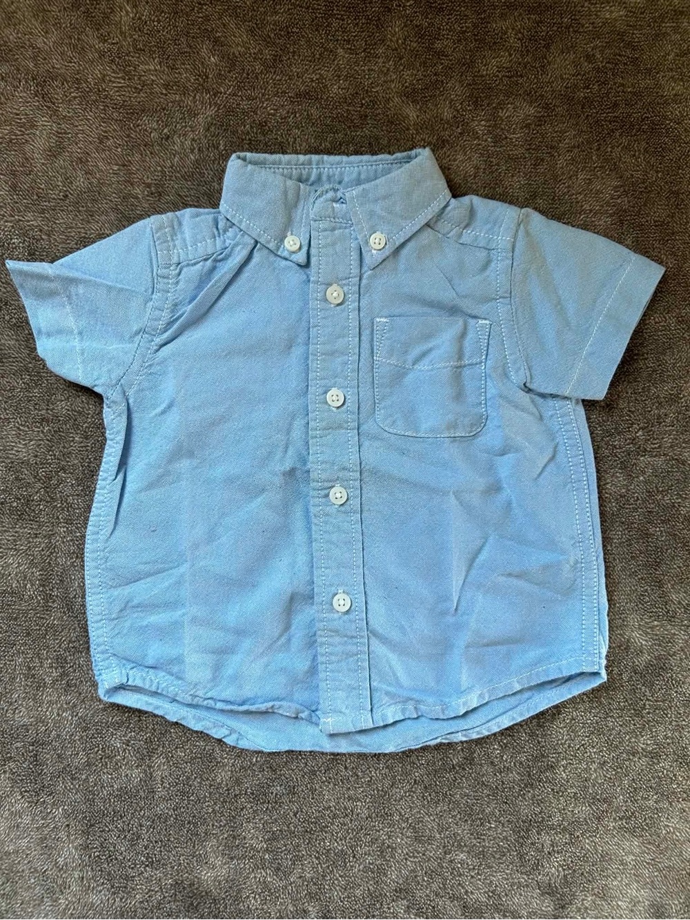 The Children's Place Light Blue Short Sleeve Button-Down Shirt 6-9 months Preppy